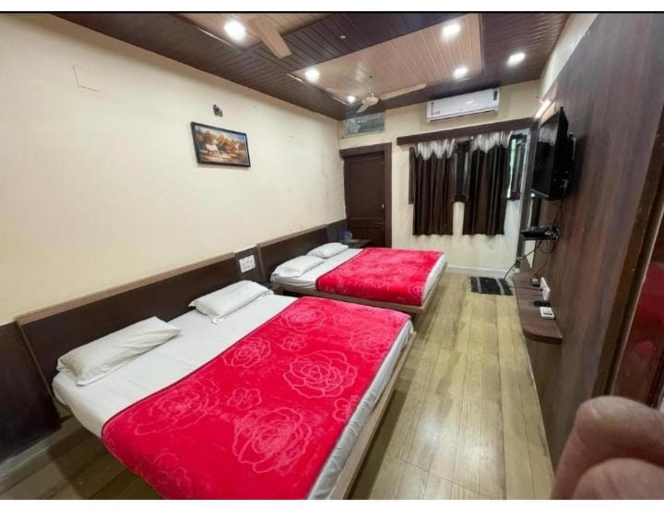 Radhika Palace, Mount Abu, Rajasthan Homestay
