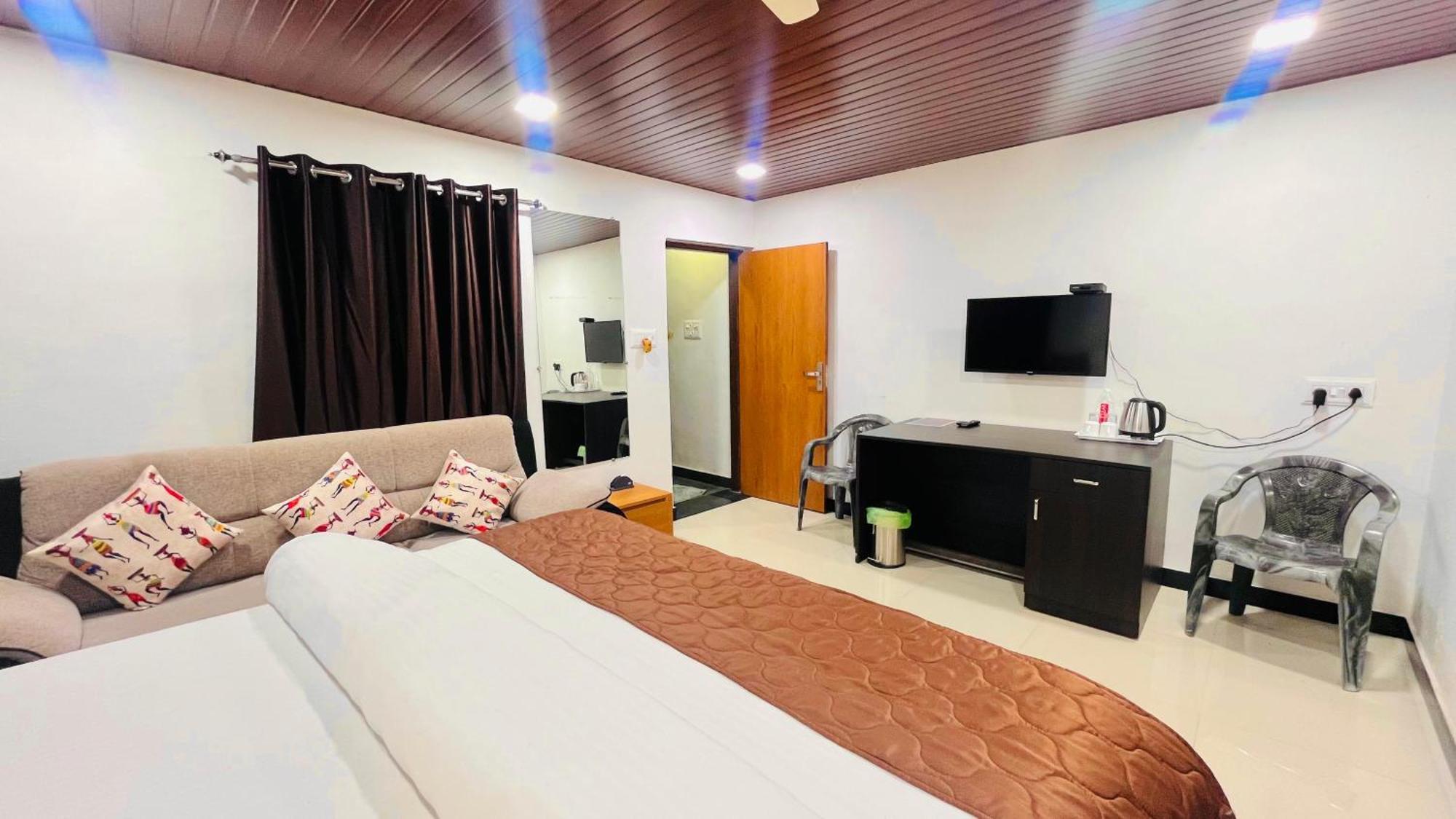 Gulmarg Residency Homestay