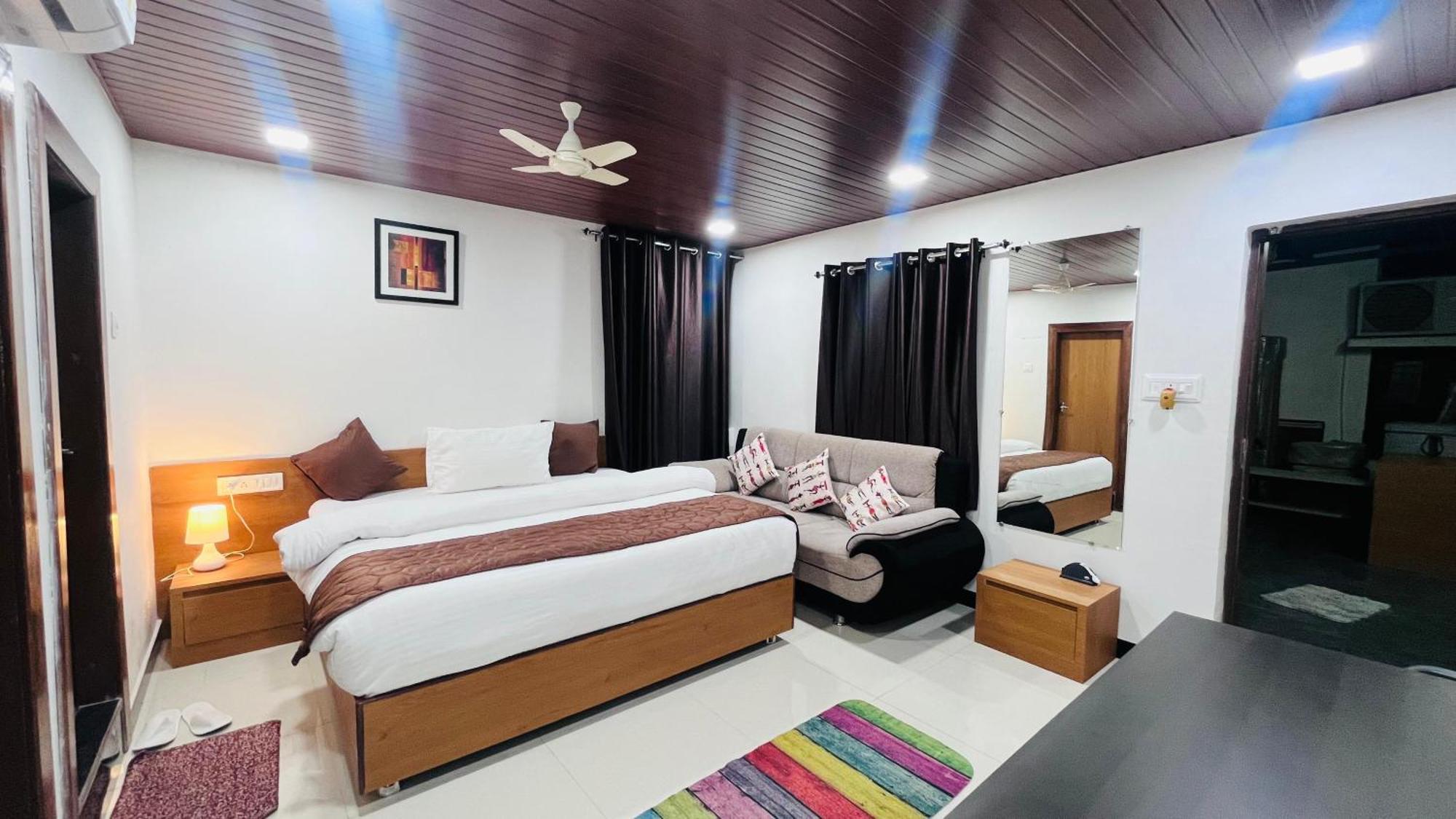 Gulmarg Residency Homestay