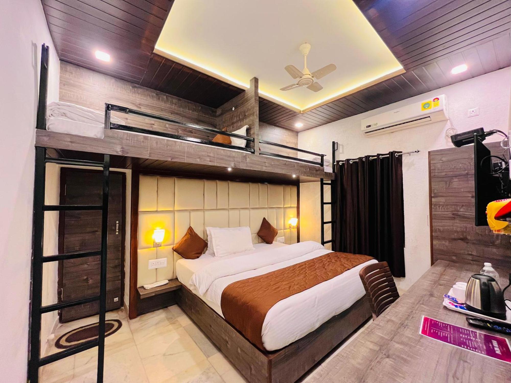 Homestay Gulmarg Residency