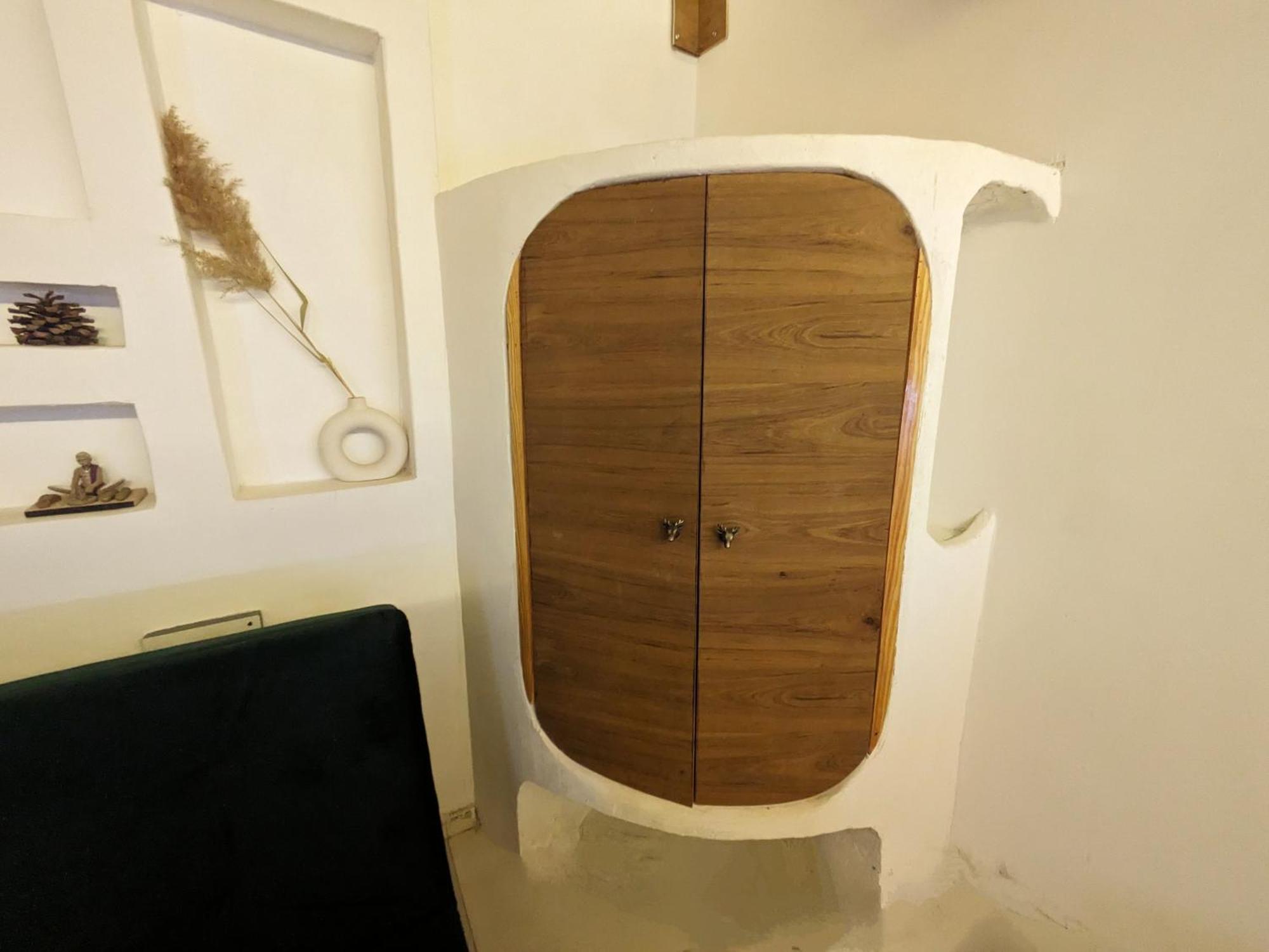 Guest house Cave Canvas *