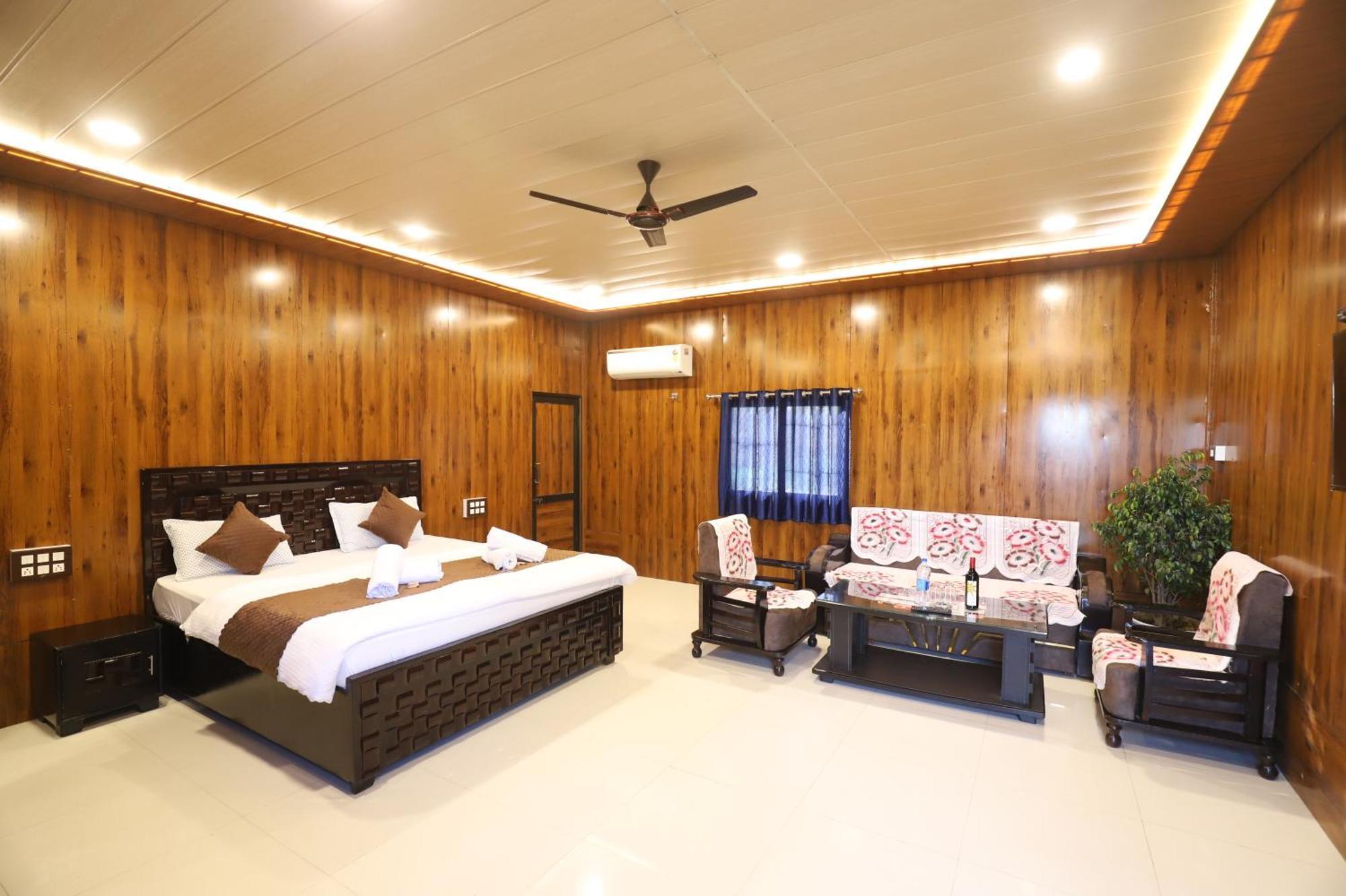 Far Out Field Resort Mount Abu