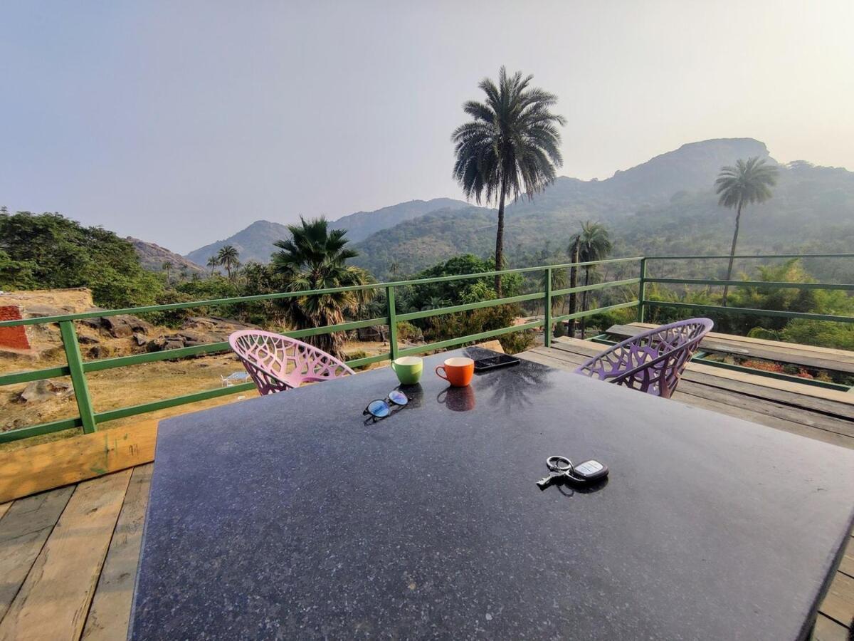 2bhk Cliff Side *