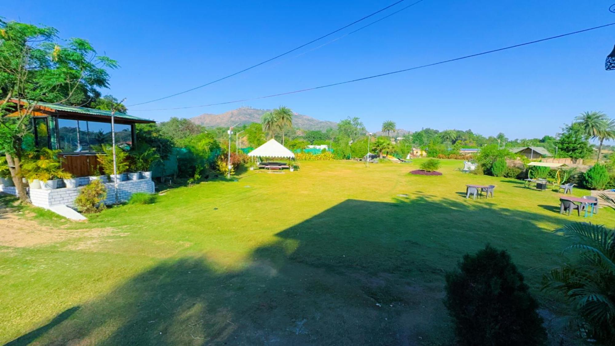 Resort Far Out Field *