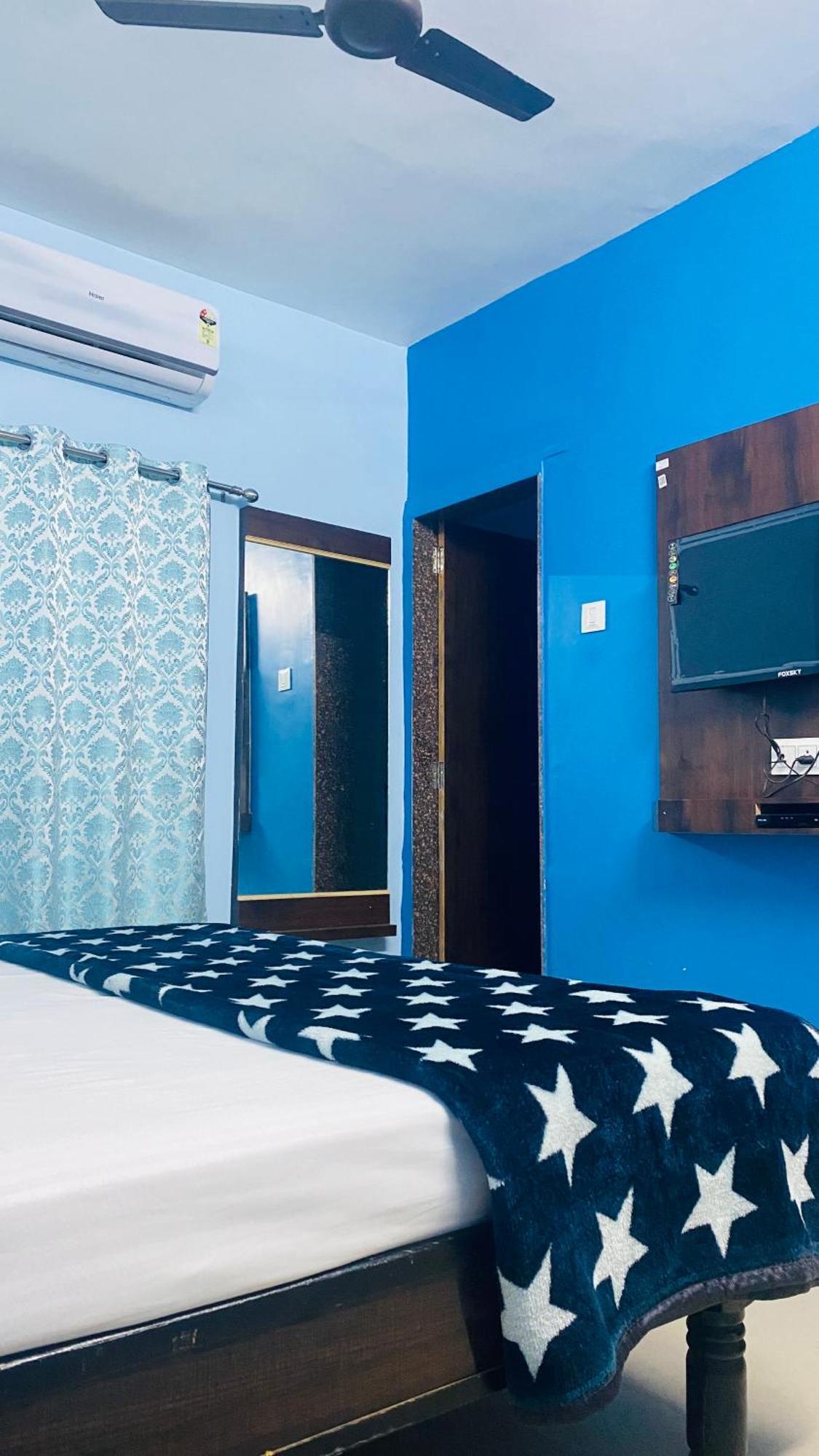 Homestay Arbuda *