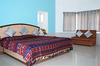 Karnavati Hotel