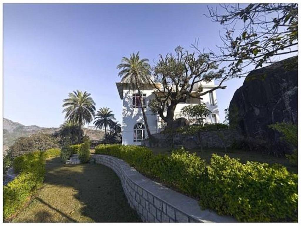Altus Luxury Mount Abu