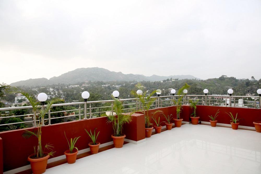 Hotel Oyo Municipal Colony 3*