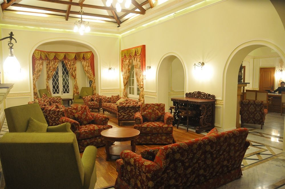 Hotel Cama Rajputana Club 4*