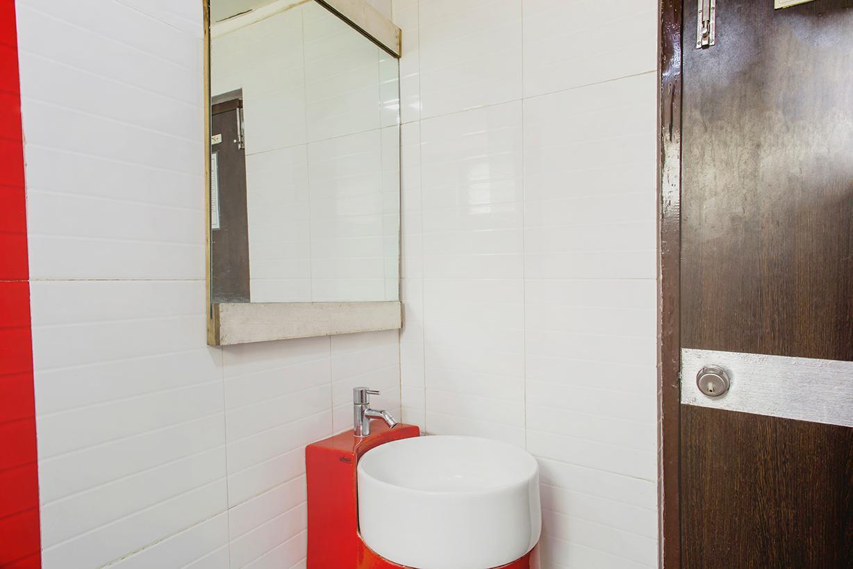 Raajkamal Hotel