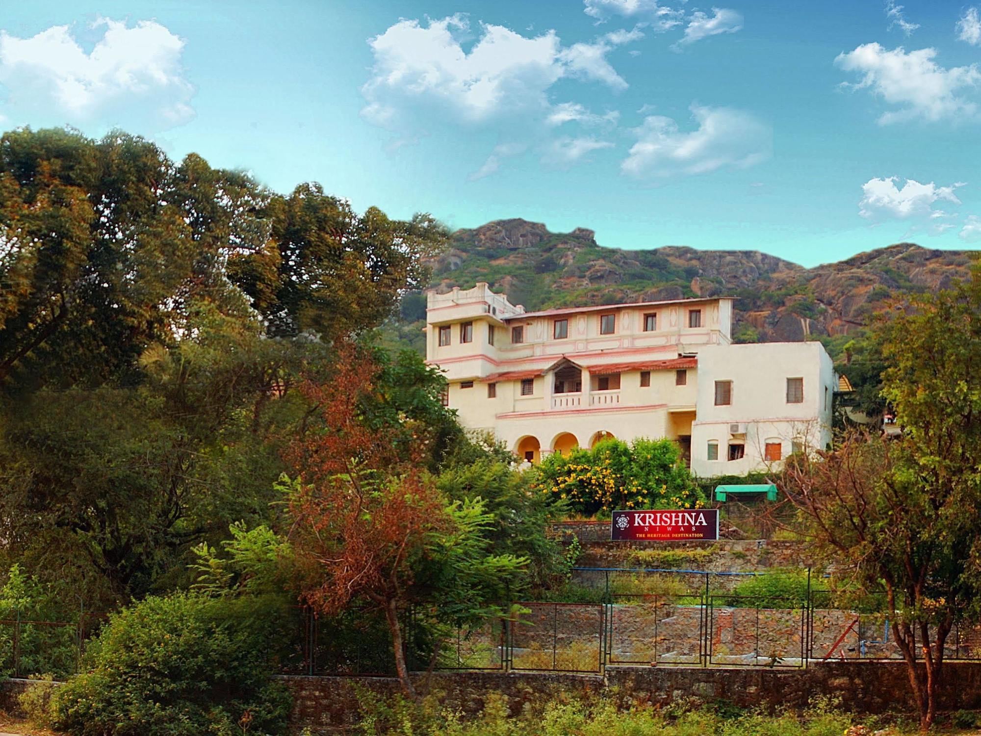 Guest house Krishna Niwas - A Heritage House Since 1924 3*