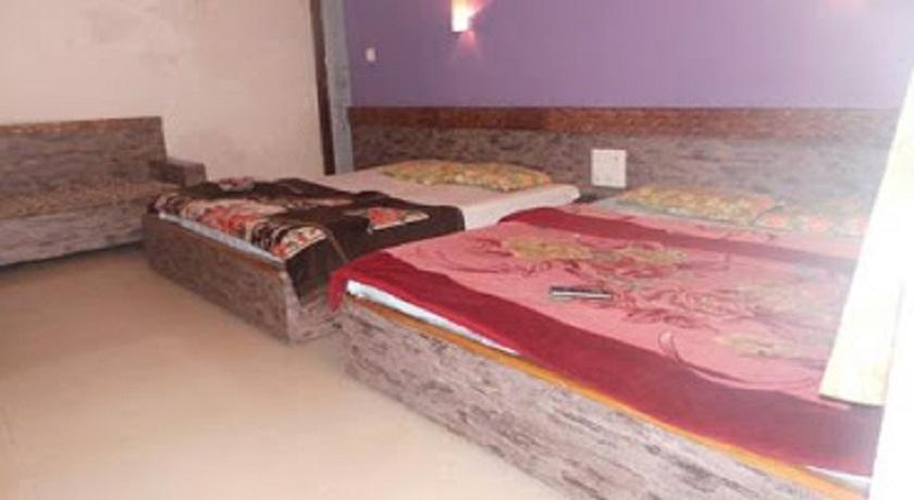 Hotel Hilltop 3*