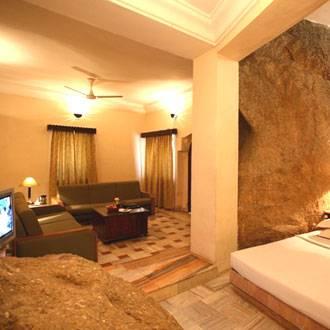 Hilltone Hotel Mount Abu