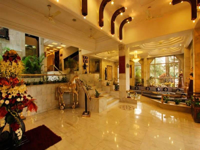 Hotel Hillock 4*