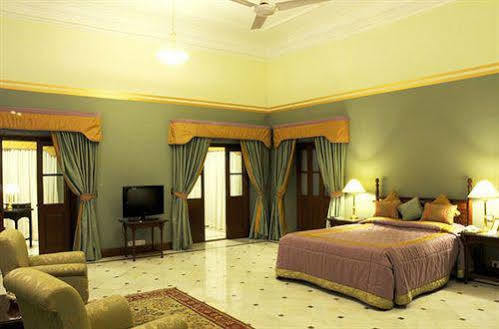 Palace 3* Mount Abu
