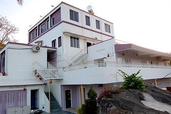 Karnavati Hotel Mount Abu