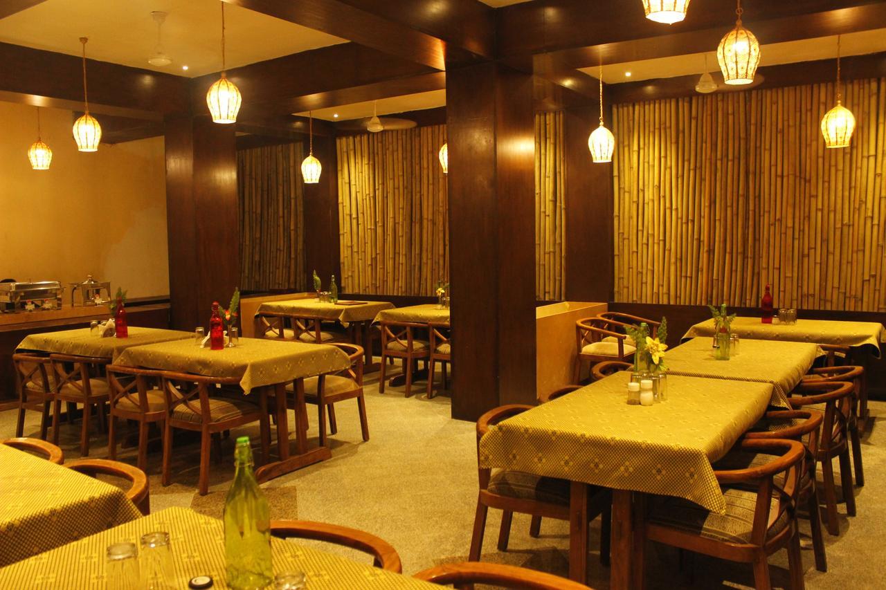 Mount Regency Hotel 3*