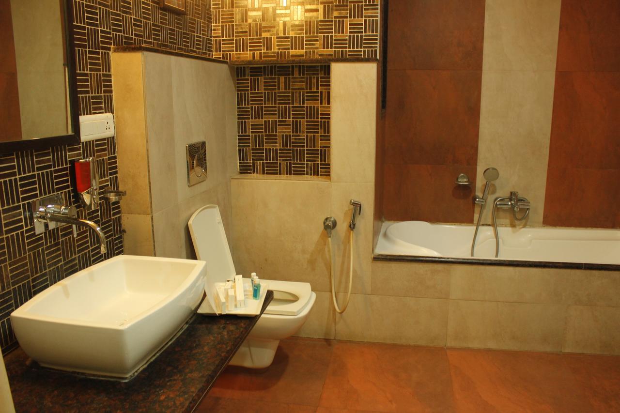 Mount Regency Hotel 3*