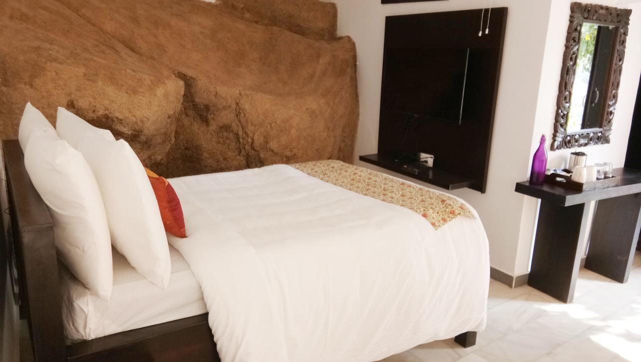 Saagasa Ratan Hotel 3*