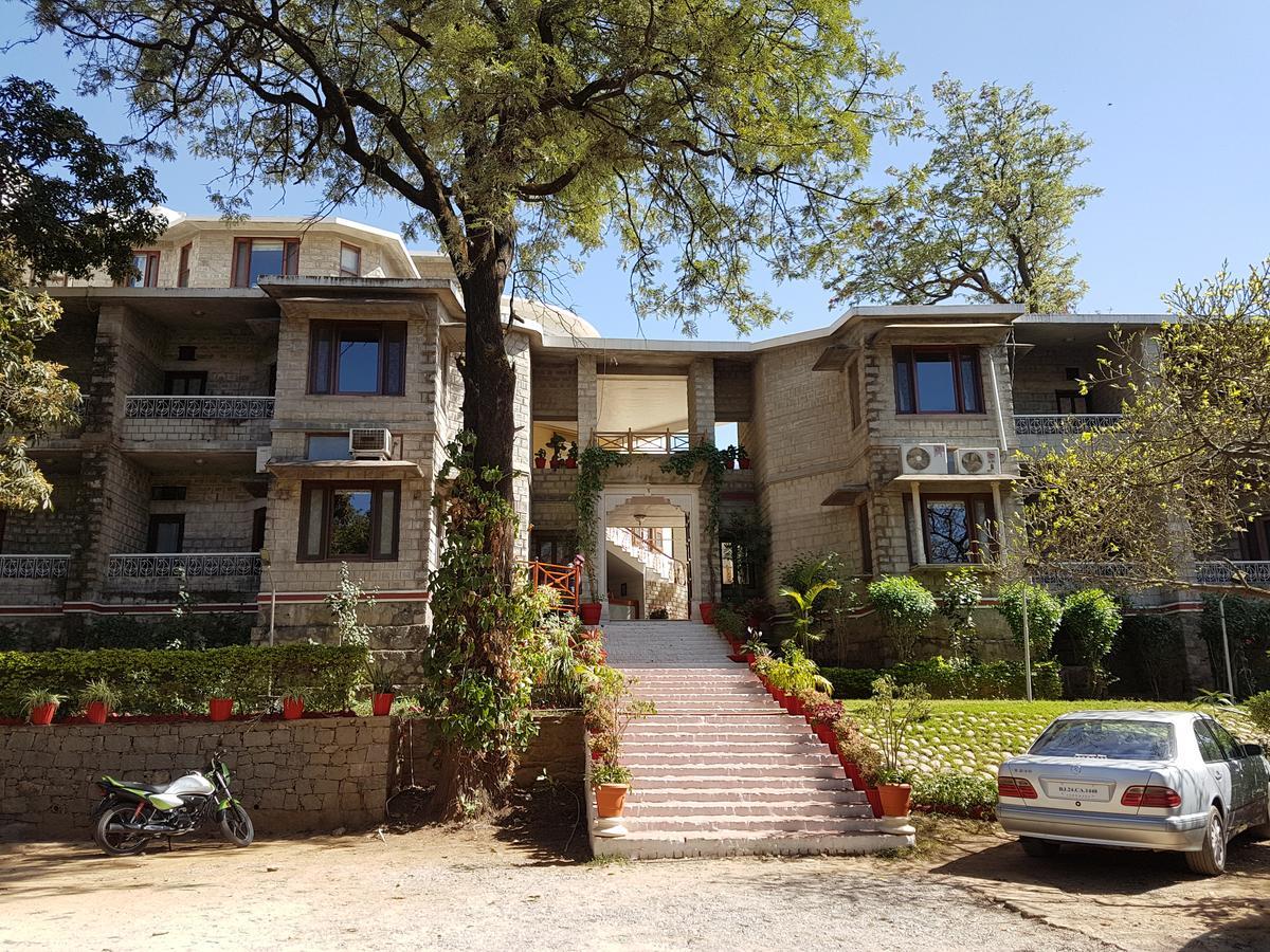 Hotel Kesar Bhawan Palace Mount Abu