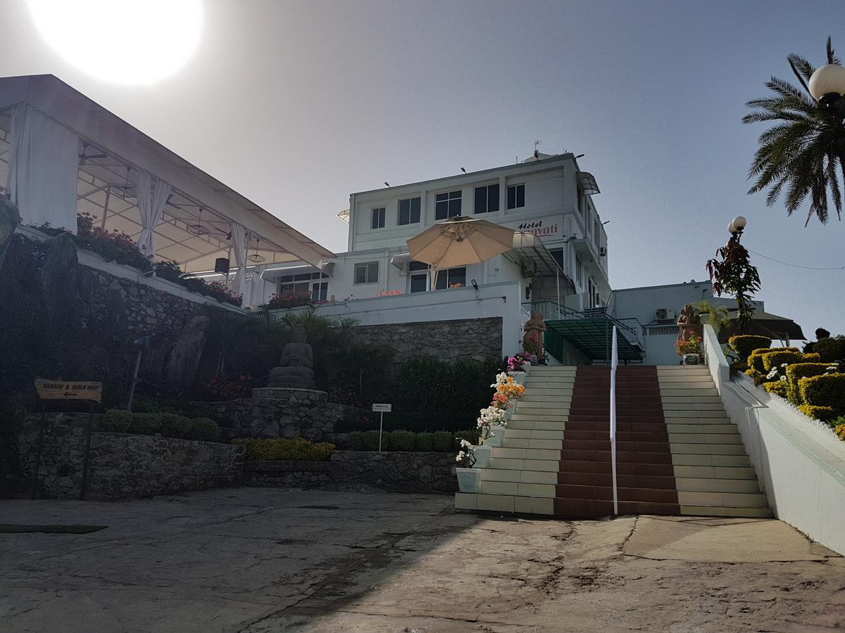 Hotel Karnavati Mount Abu