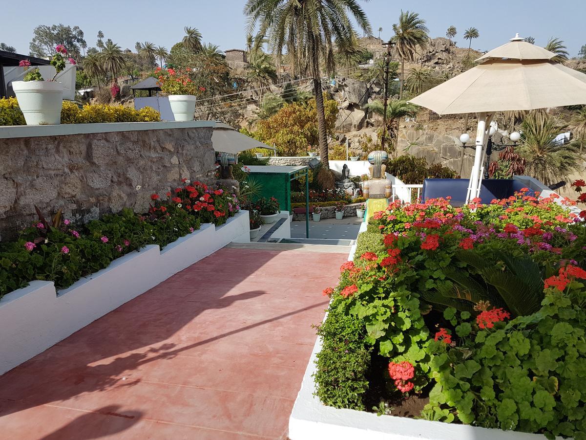 Karnavati Hotel