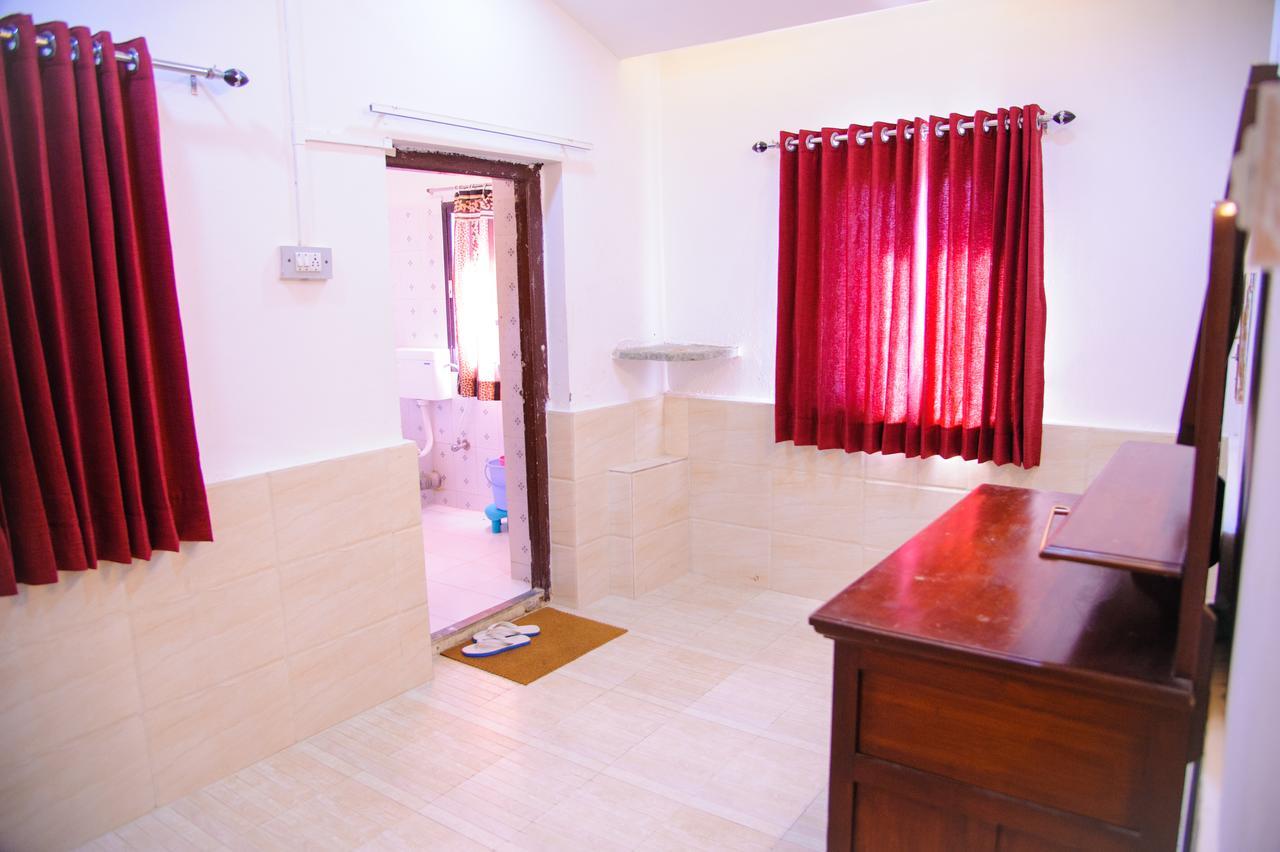 Krishna Niwas - A Heritage House Since 1924 3*