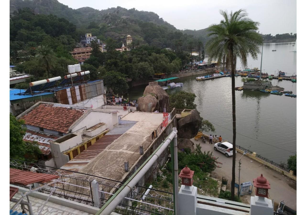 Hotel Lake View Mount Abu