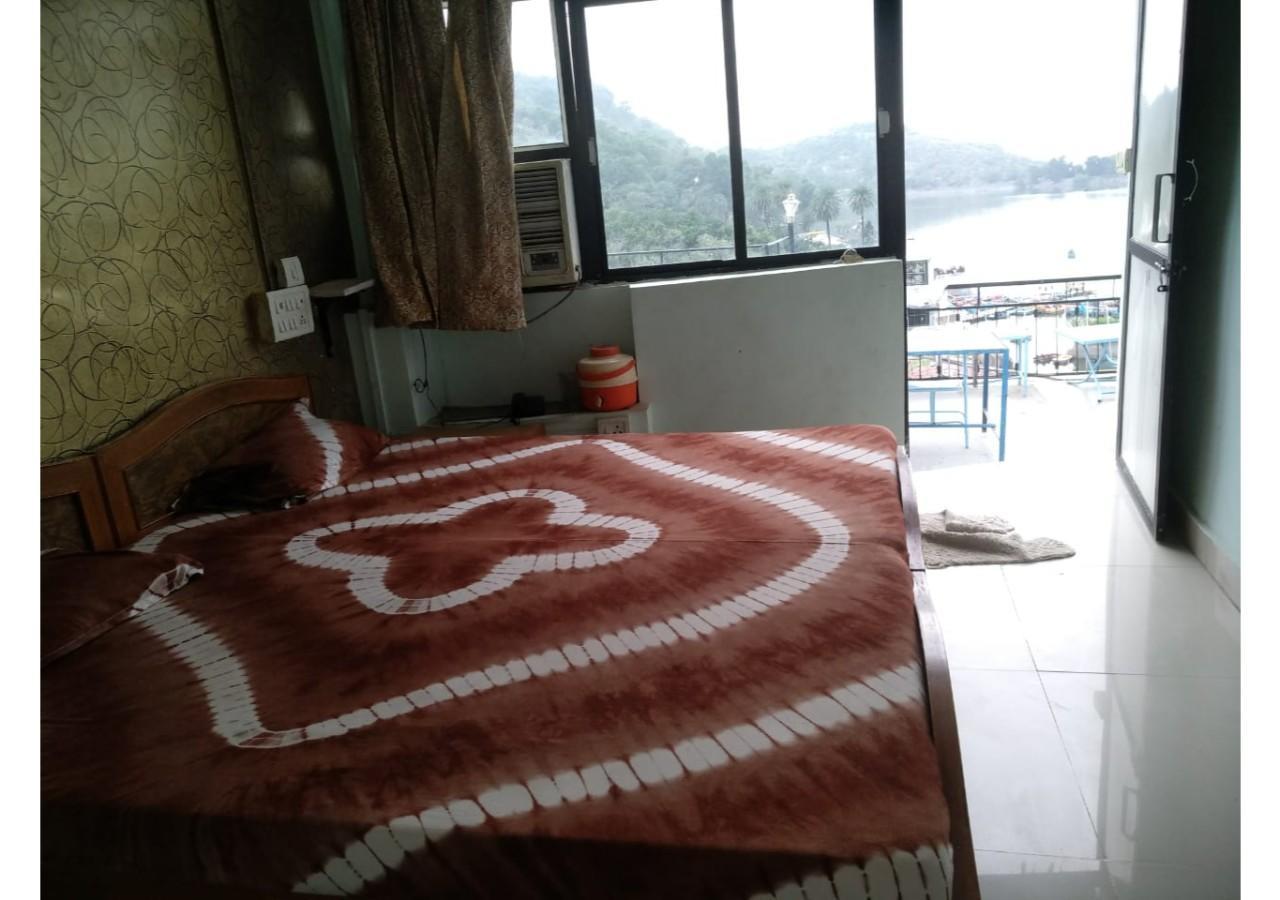 Hotel Lake View