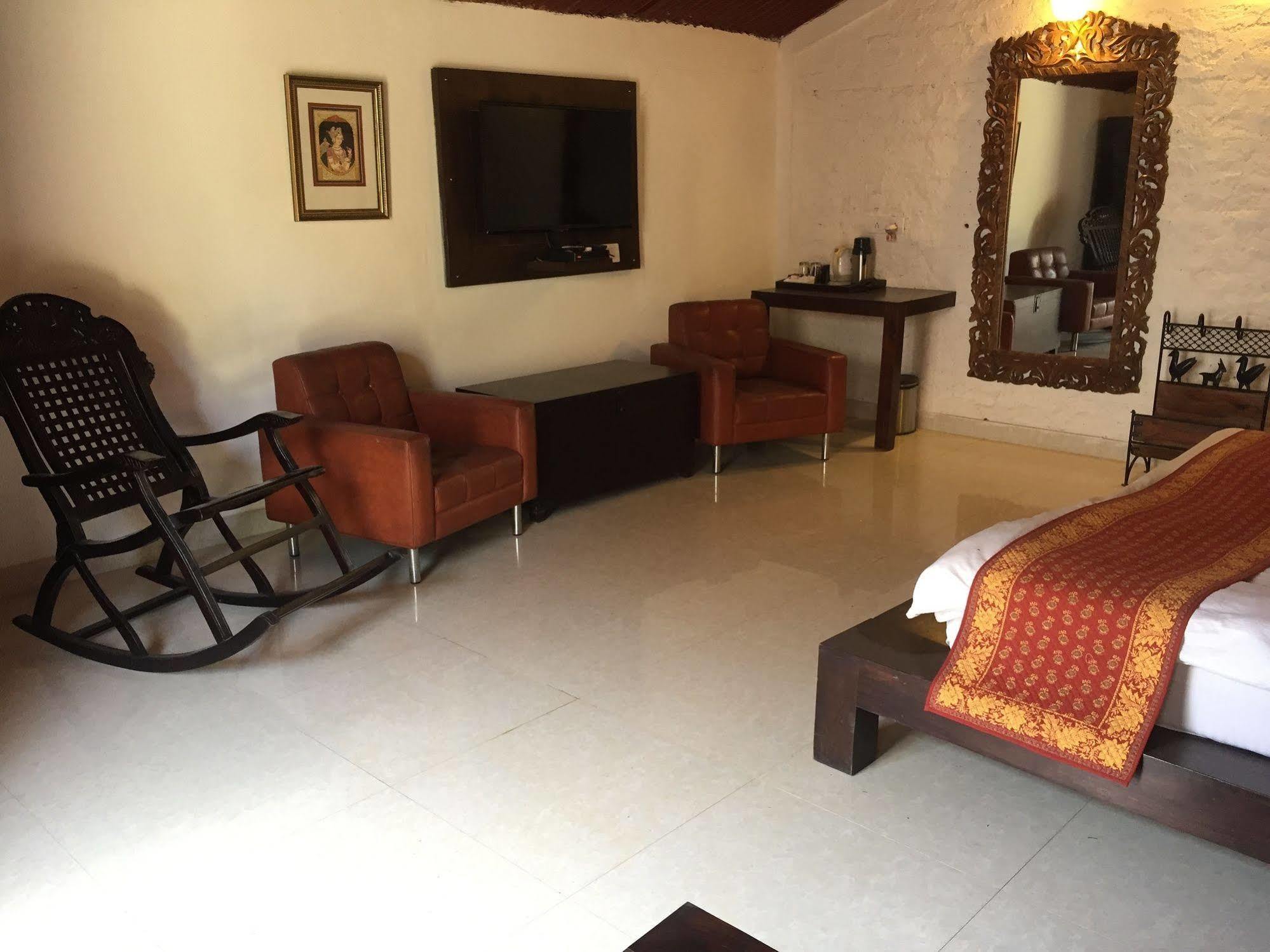 Saagasa Ratan Hotel Mount Abu