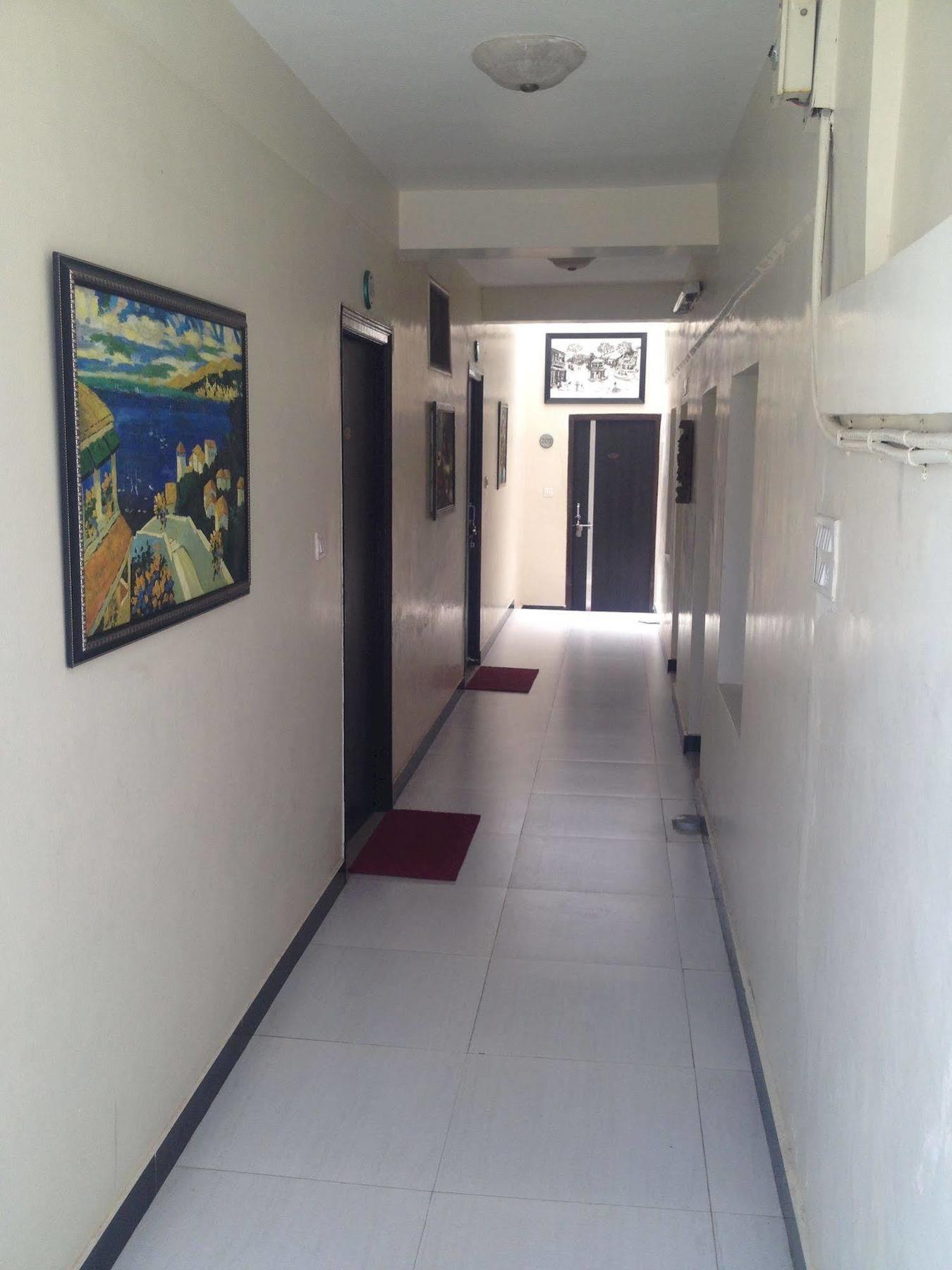 Hotel Karnavati 3*