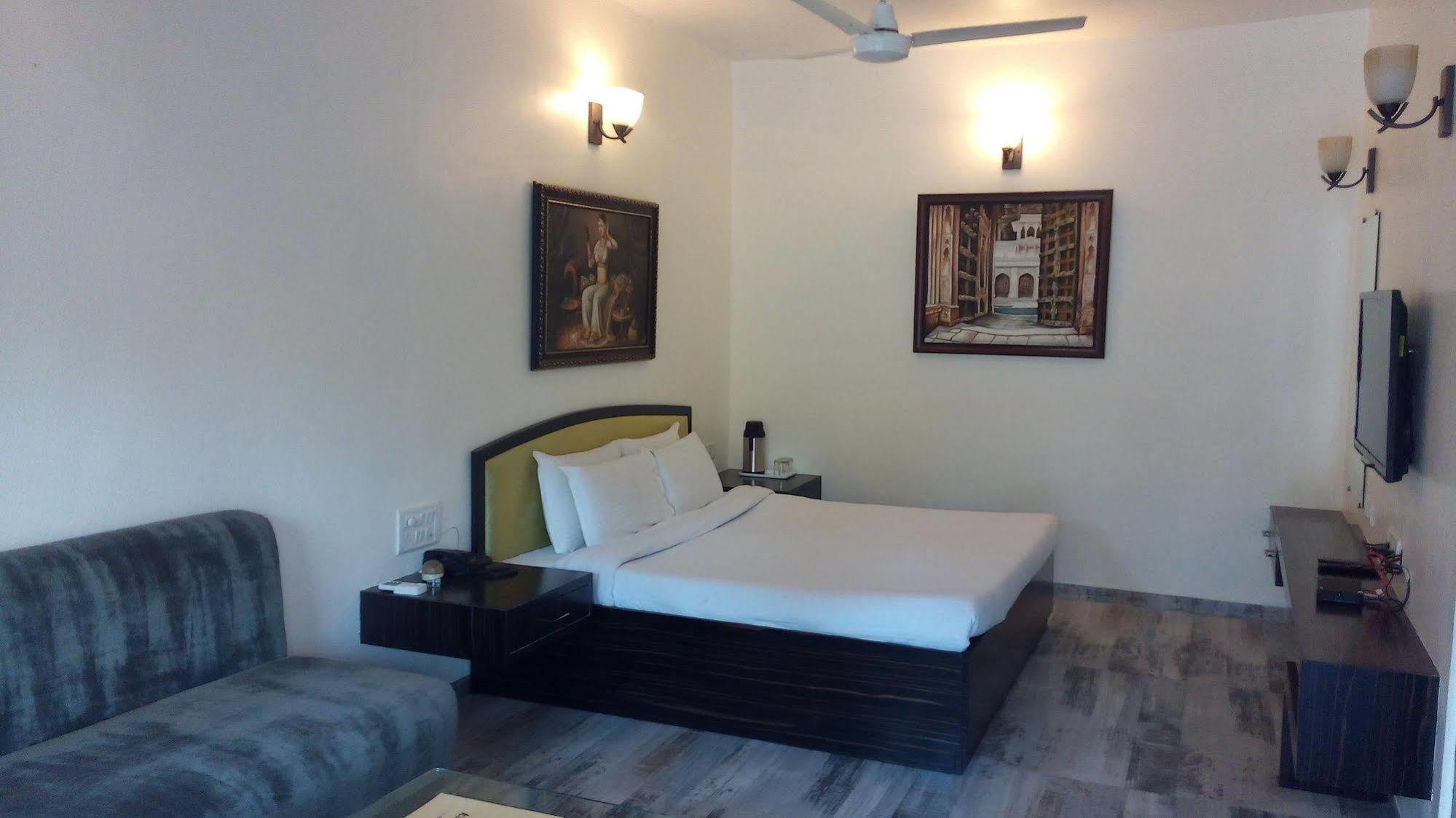 Karnavati 3* Mount Abu
