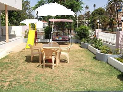 Hotel Karnavati 3*