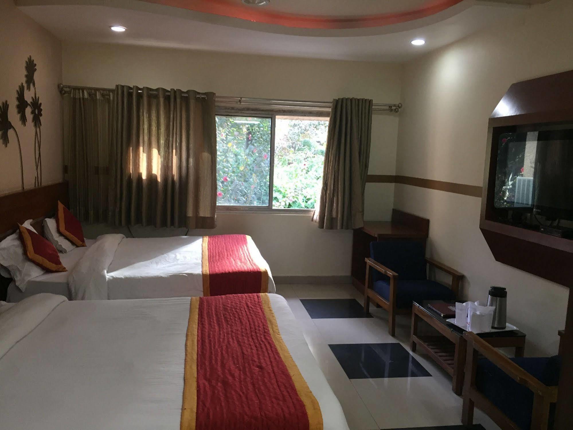 Hotel Sunset ,mount Mount Abu