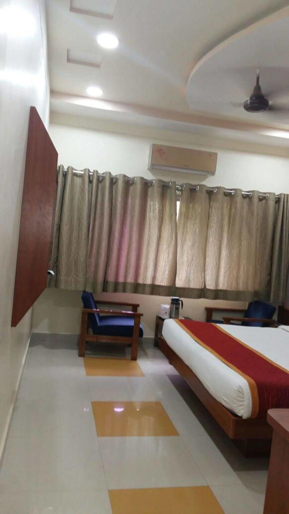 Sunset ,mount Hotel Mount Abu