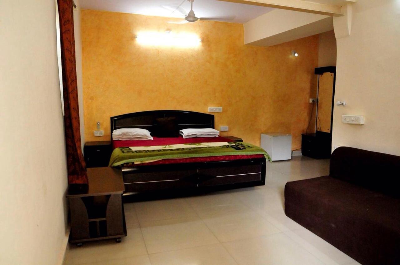 Mount 3* Mount Abu