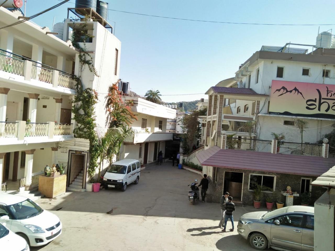 Hotel Shanti, 3*