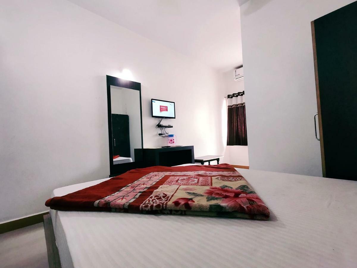 Hotel Radhika Palace