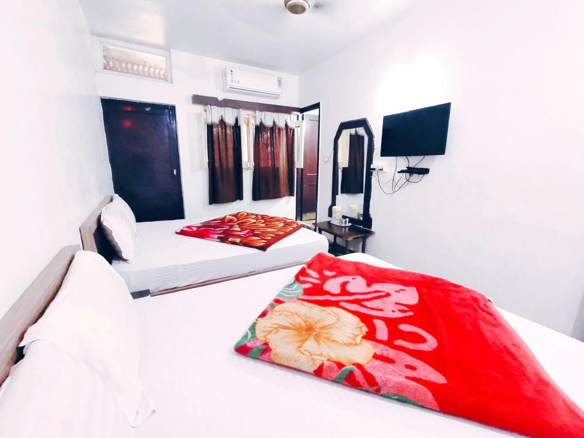 Hotel Radhika Palace Mount Abu