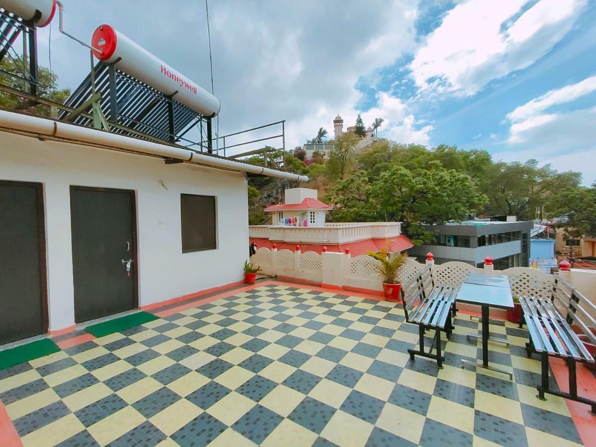 Radhika Palace