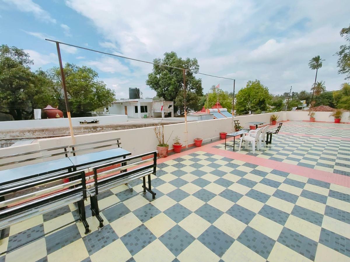 Radhika Palace