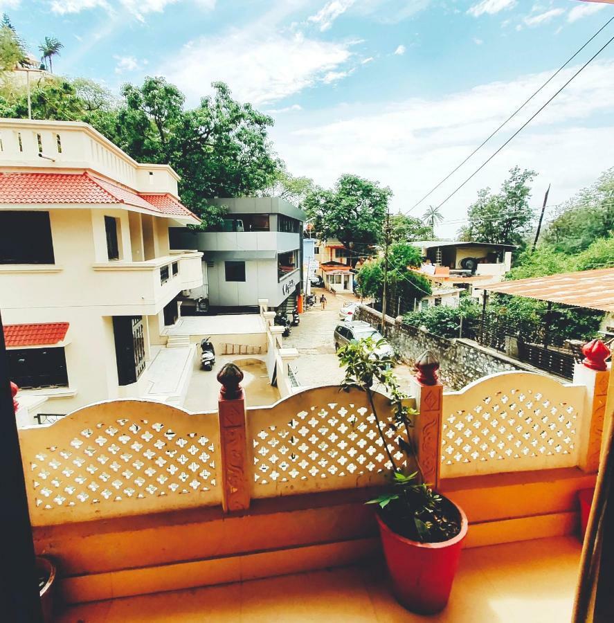 Radhika Palace Hotel