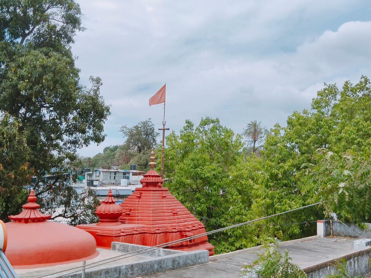 Hotel Radhika Palace 2*