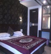 Raajkamal Hotel