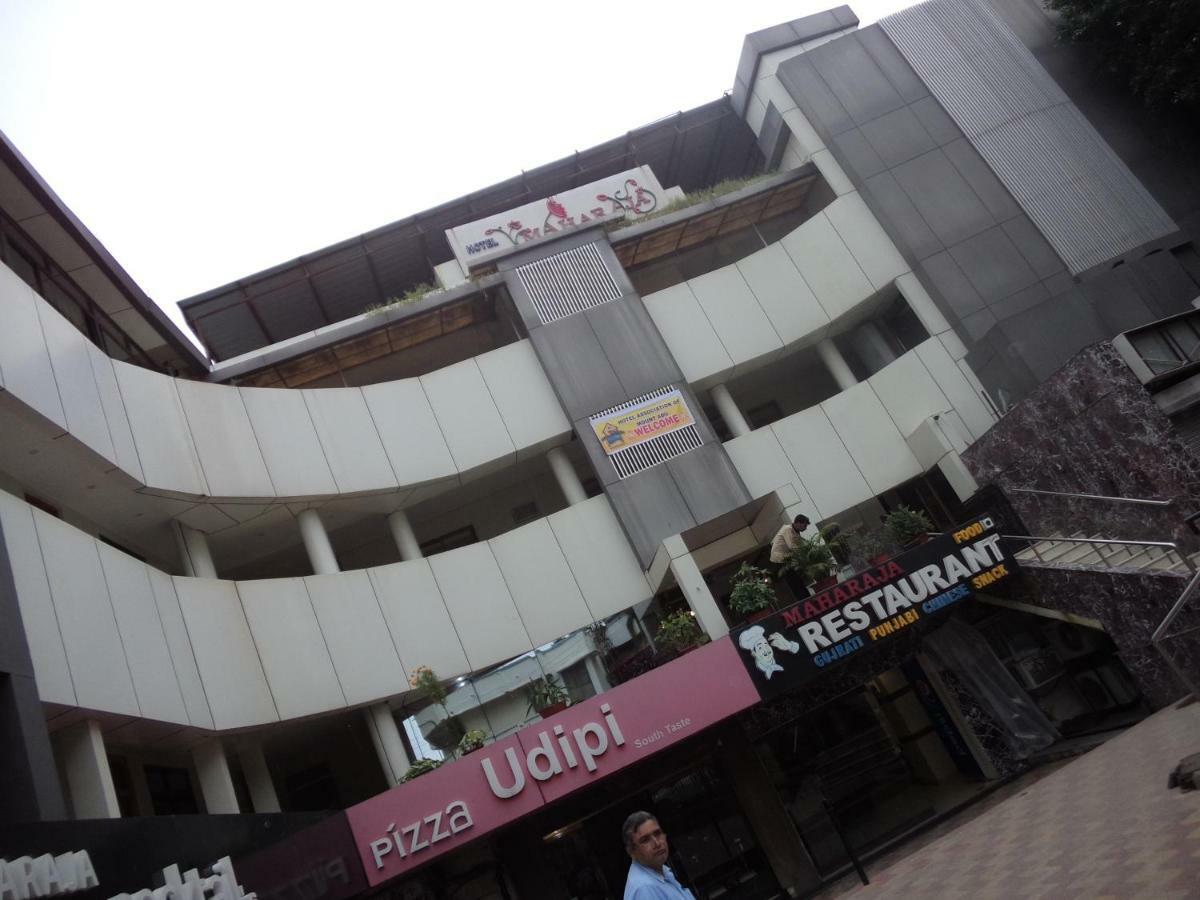 Hotel Maharaja 2*