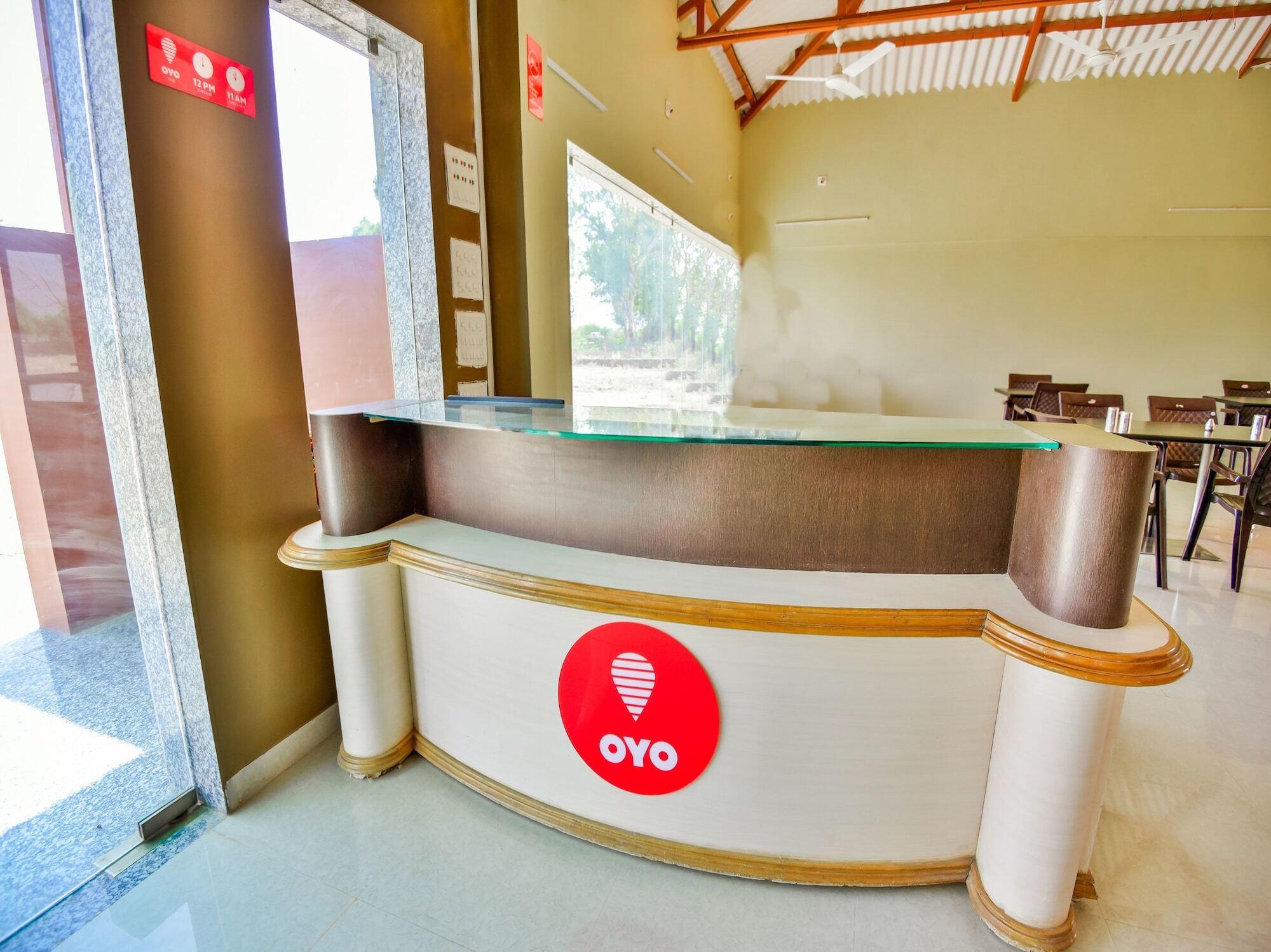 Oyo 13911 Shyam Sundri