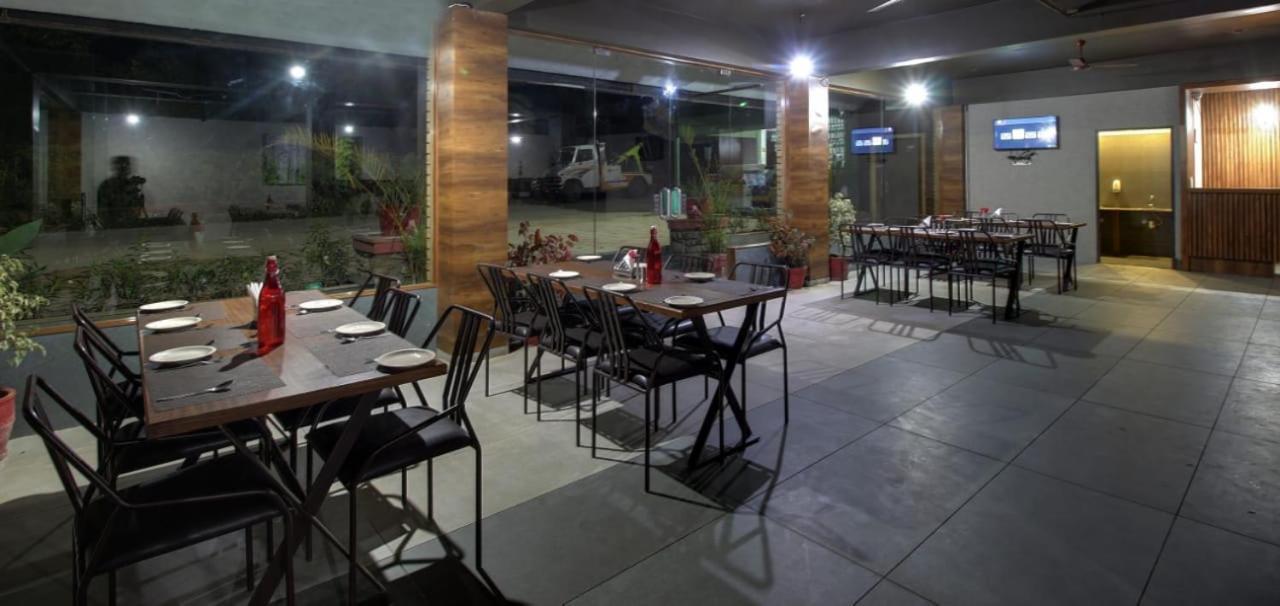 Achal Pure Veg Resort 3*