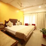 Shri Ganesh Hotel