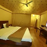 The Colonial Manek Manor