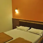 Hotel Crystal Inn Nakki Lake 25 Meter